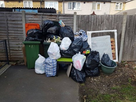Professional team conducting home clearance in Blackfriars